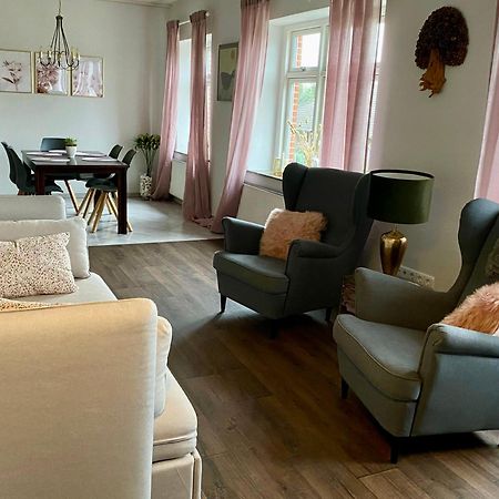 Schoene Ferienwohnung Итцехое Екстериор снимка
