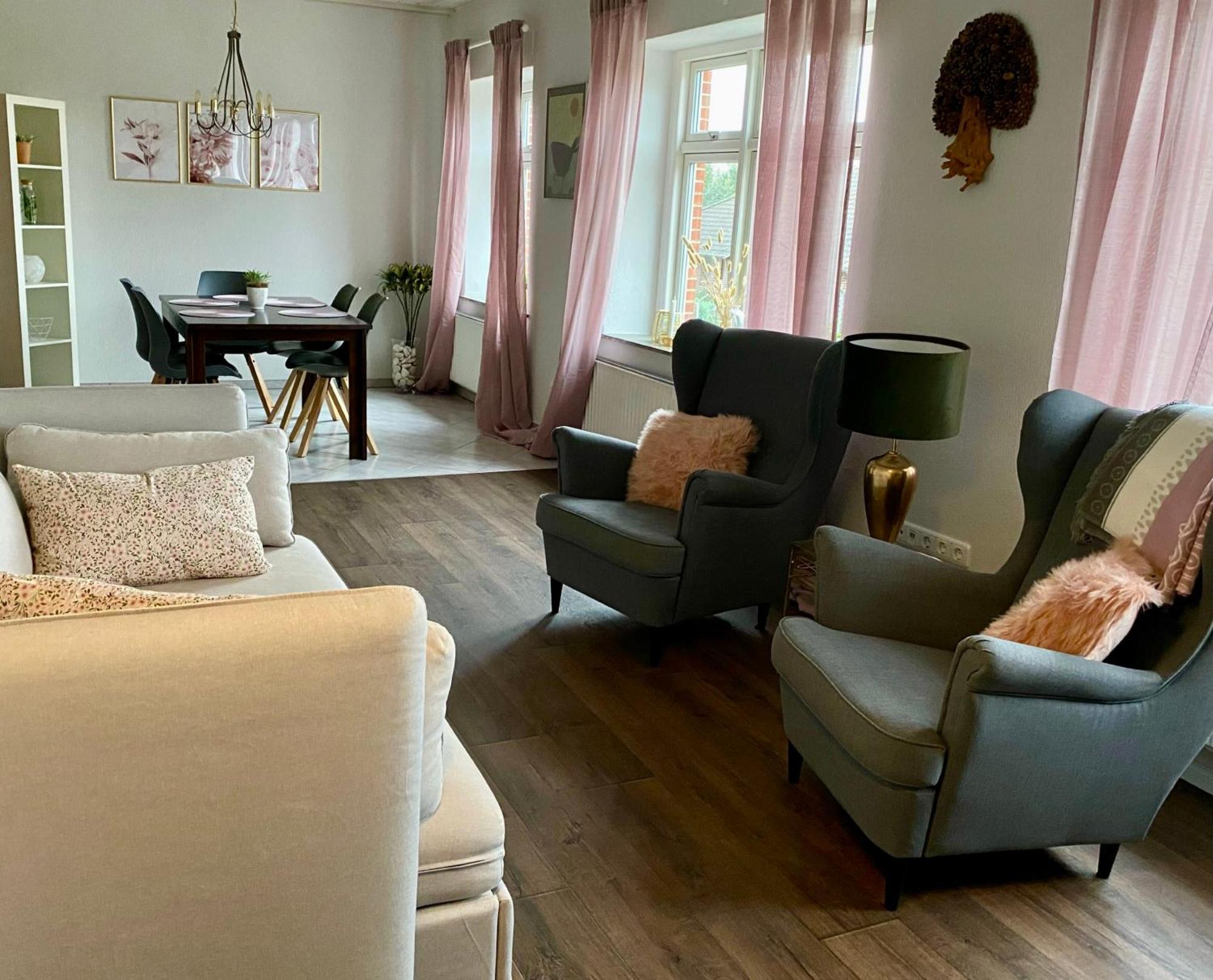Schoene Ferienwohnung Итцехое Екстериор снимка