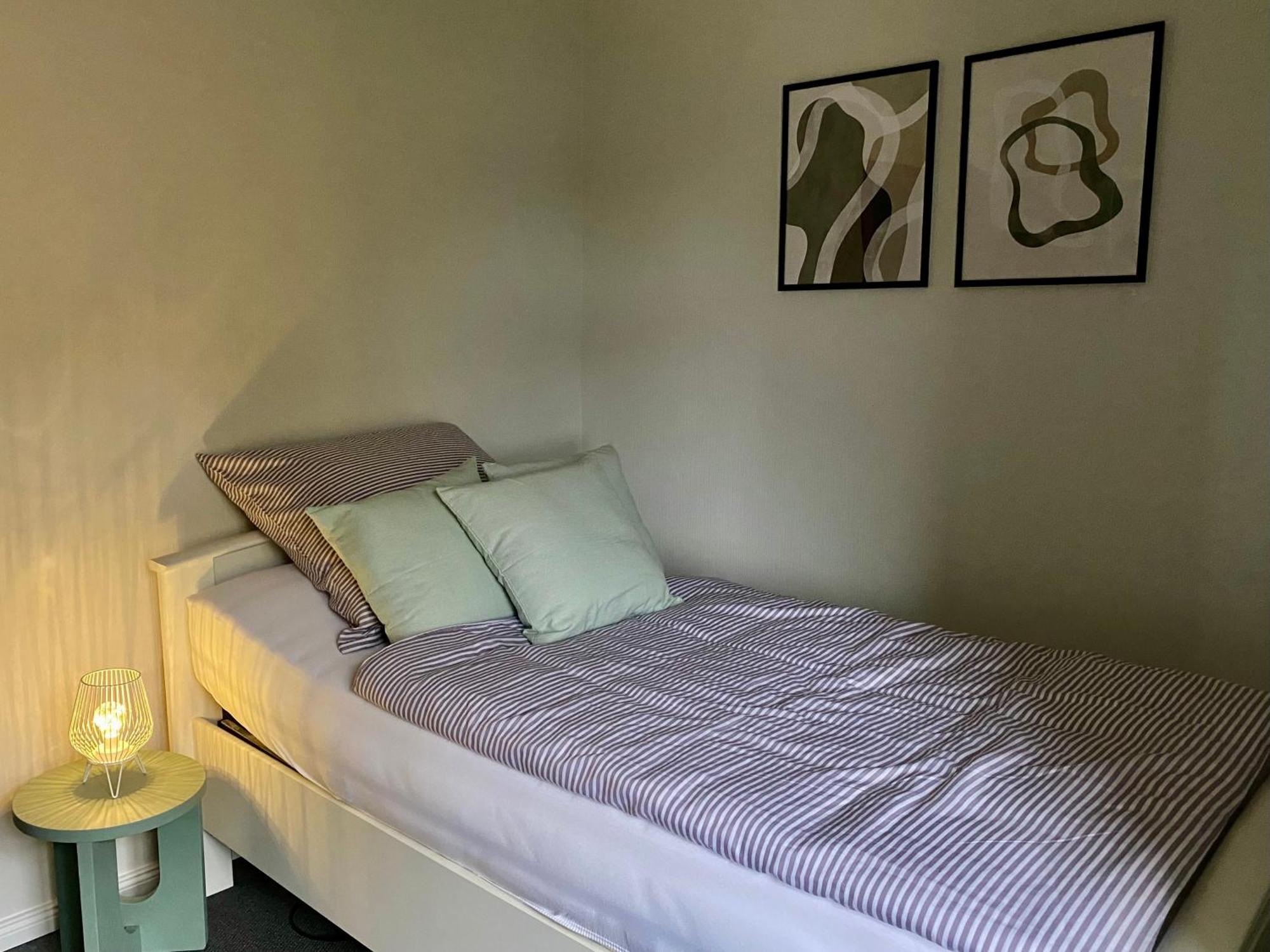 Schoene Ferienwohnung Итцехое Екстериор снимка
